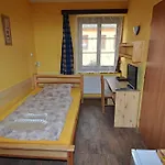 Na Hradbach Louny
