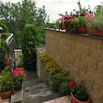 Hotel Na Hradbach 3*