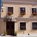 Na Hradbach