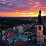 Na Hradbach 3*