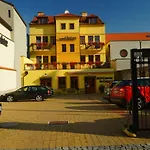Na Hradbach 3* Лоуни