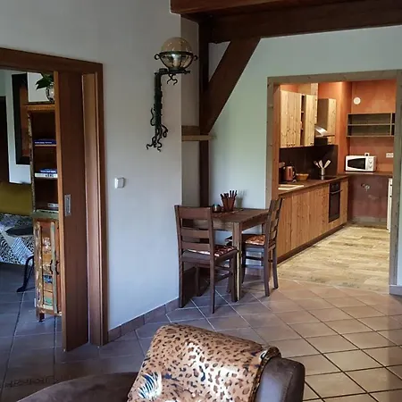 Hotel Na Hradbách 3*