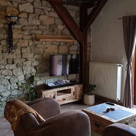 Na Hradbách 3* Louny