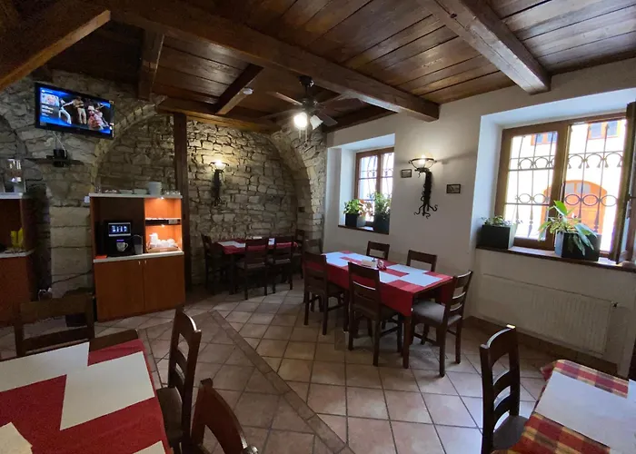 فندق Na Hradbach 3*