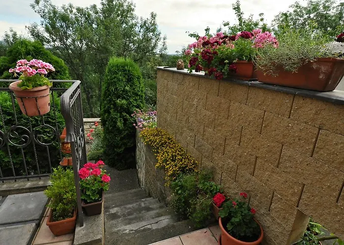 Hotel Na Hradbach 3*