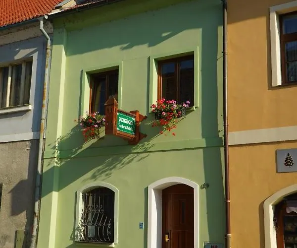 Na Hradbach 3*